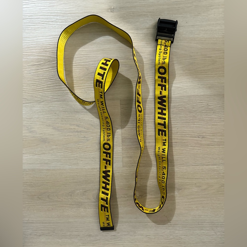 Off white industrial belt